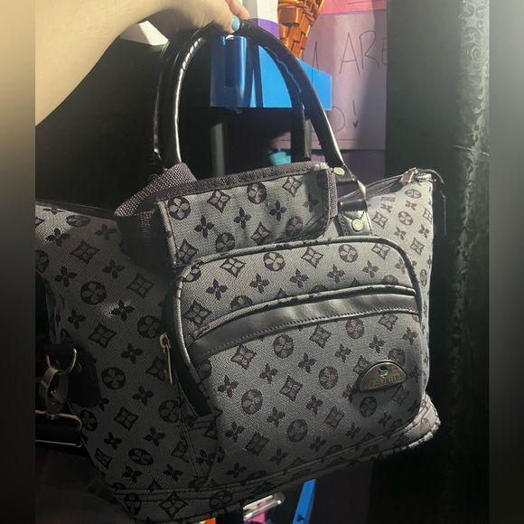 Stylish Gray Fashion Patterned Tote Weekender Bag EUC